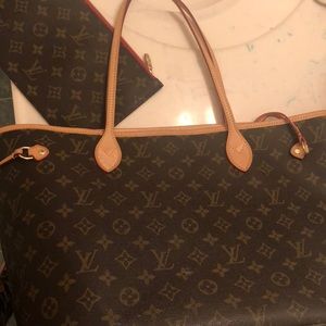 Louis Vuitton never full